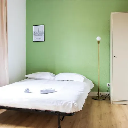 Apartamento Le Blossac - Le Confort Au Coeur De Poitiers *